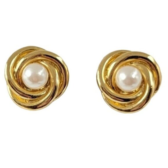 Trifari Gold Tone Faux Pearl Clip On Earrings, Signed - Picture 10 of 10